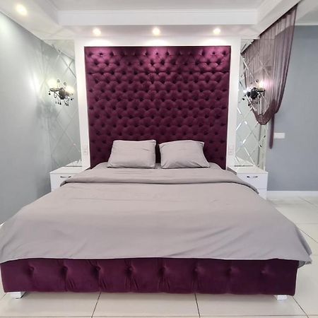 Apartaments On Prospekt Mira 35 Krivoy Rog Εξωτερικό φωτογραφία